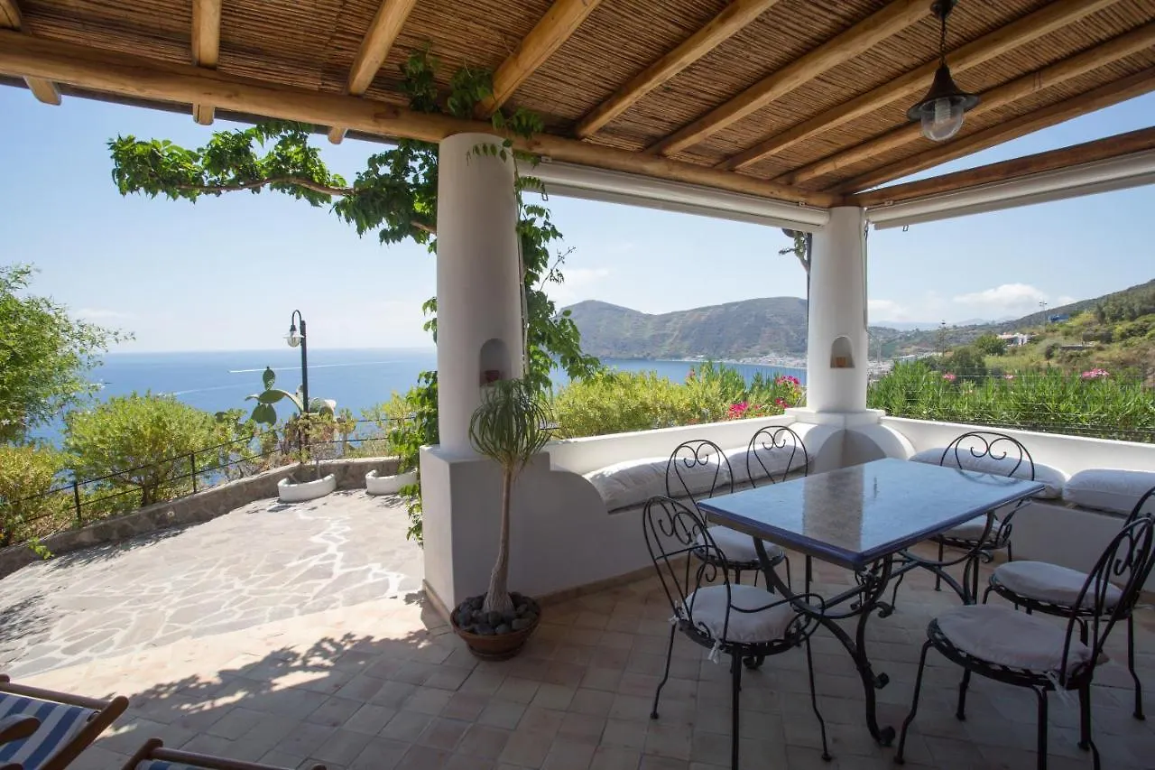 Charming House In Lipari With Sea View别墅